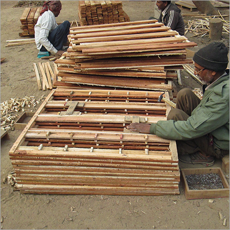 Heavy duty wooden box for export packaging